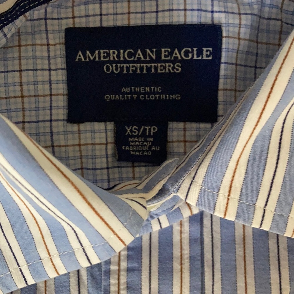 American Eagle button down shirt. XS
